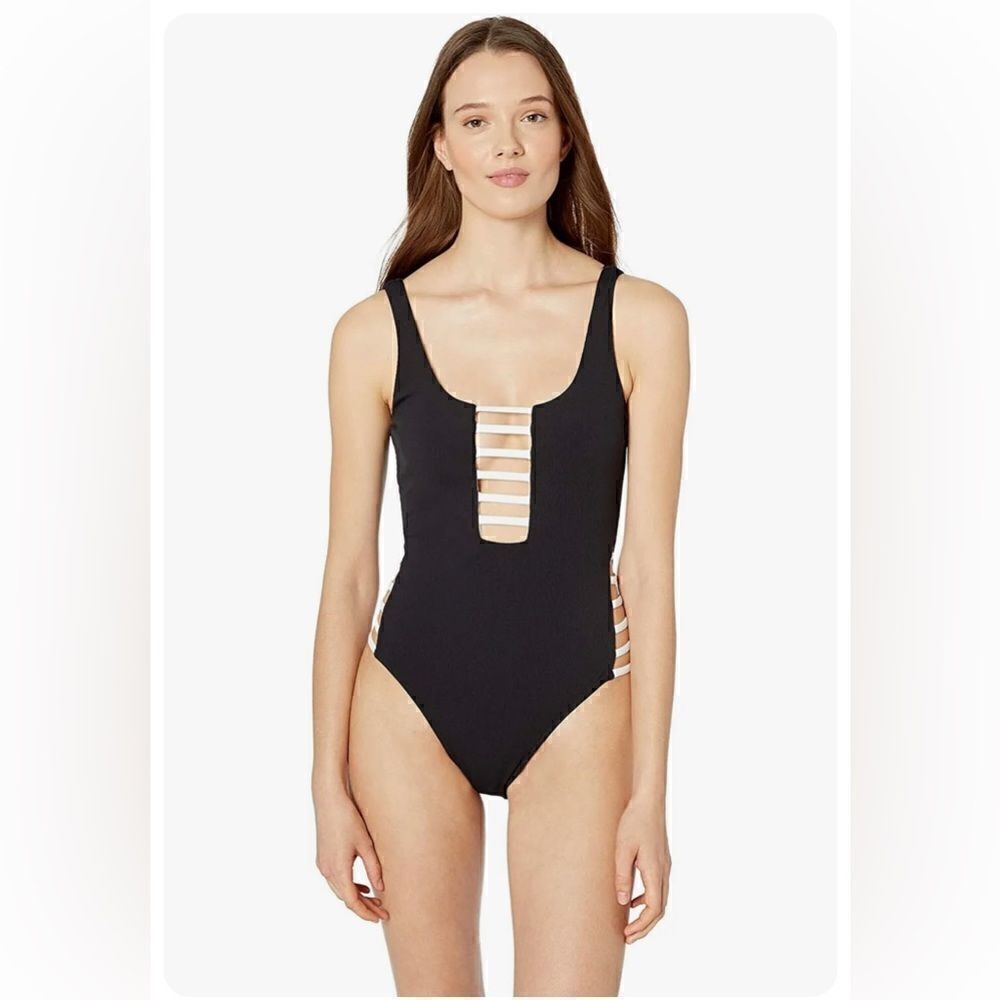 Volcom Womens 185324 Simply Rib Black One Piece Swimsuit Size S